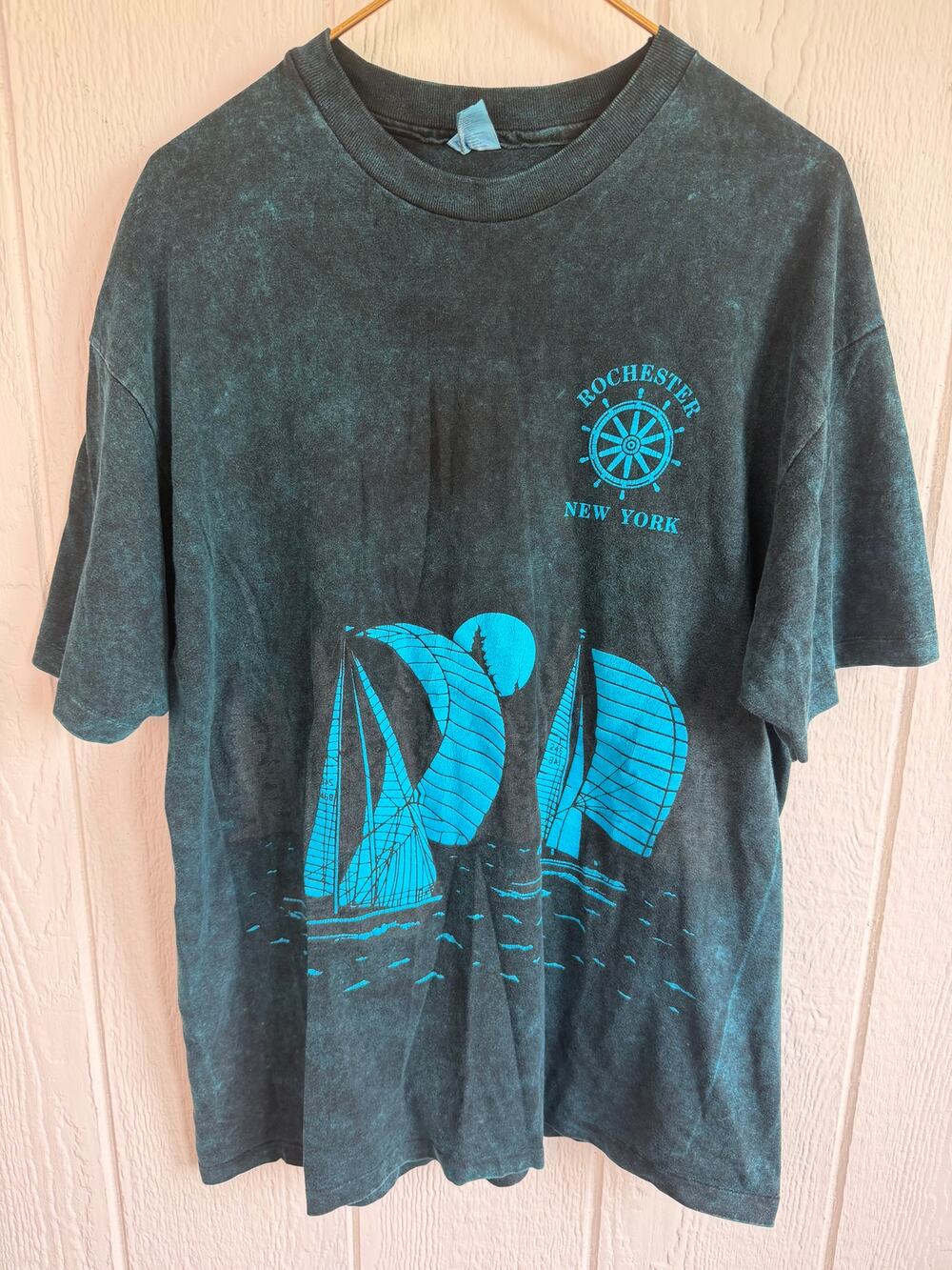 Vintage 90s Rochester New York Sailboat Graphic T Shirt Acid Wash Hanes XL